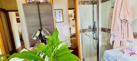 Apartamento de 2 habitaciónes en Monza, Italy No. 13552 35