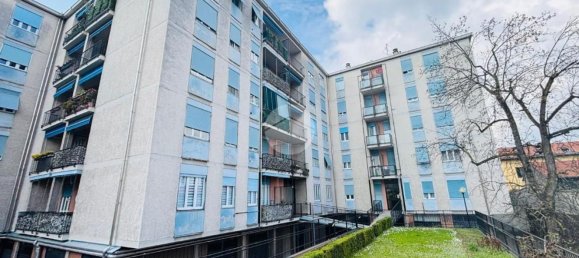 Apartamento de 2 habitaciónes en Monza, Italy No. 13552 49