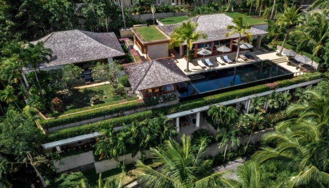 4 bedrooms Villa in Kamala, Thailand No. 12387
