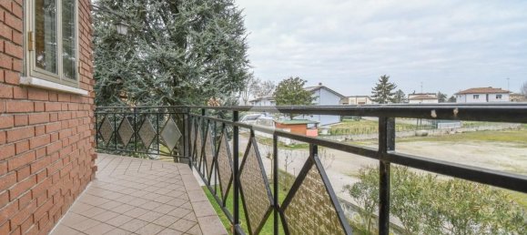 3 rooms Villa in Poggio Renatico, Italy No. 211095 22