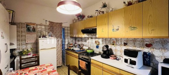 2 bedrooms Villa in Padua, Italy No. 12669 3