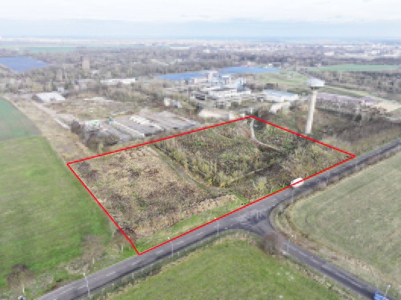  قطعة أرض في Salzlandkreis, Germany رقم 230664