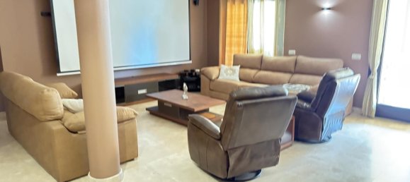 5 bedrooms Villa in Estepona, Spain No. 47173 46