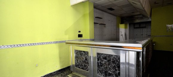 92m² Commercial property in Las Cabanuelas, Spain No. 76257 6