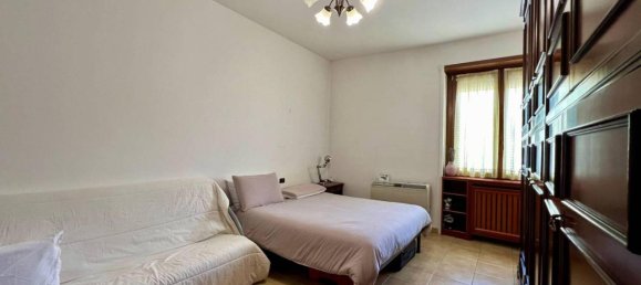 3-salle Appartement à Milan, Italy No. 241995 14