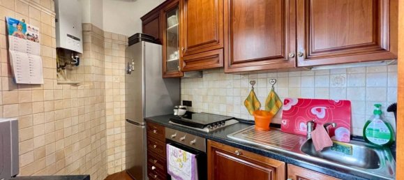 3-salle Appartement à Milan, Italy No. 241995 5