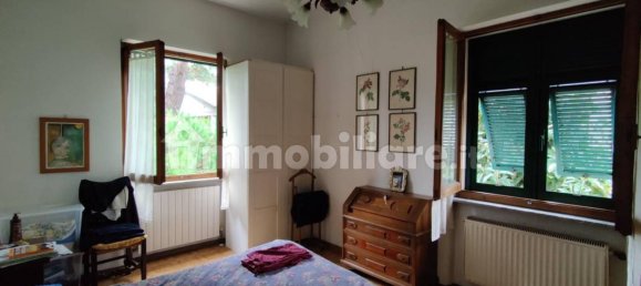 4 bedrooms Villa in Massa, Italy No. 215038 12