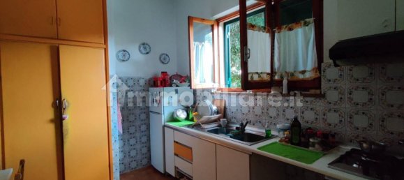 4 bedrooms Villa in Massa, Italy No. 215038 9