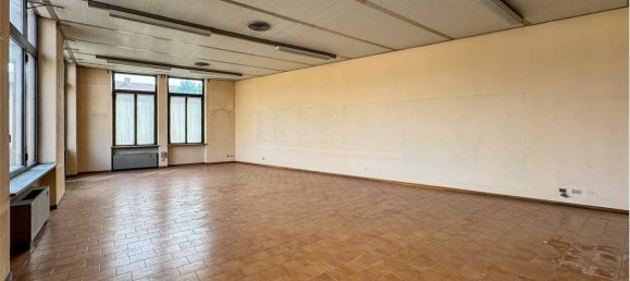 5 rooms Building in Galliate, Italy No. 317601 10