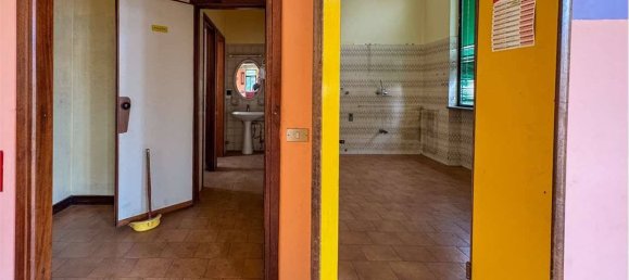 5 rooms Building in Galliate, Italy No. 317601 9