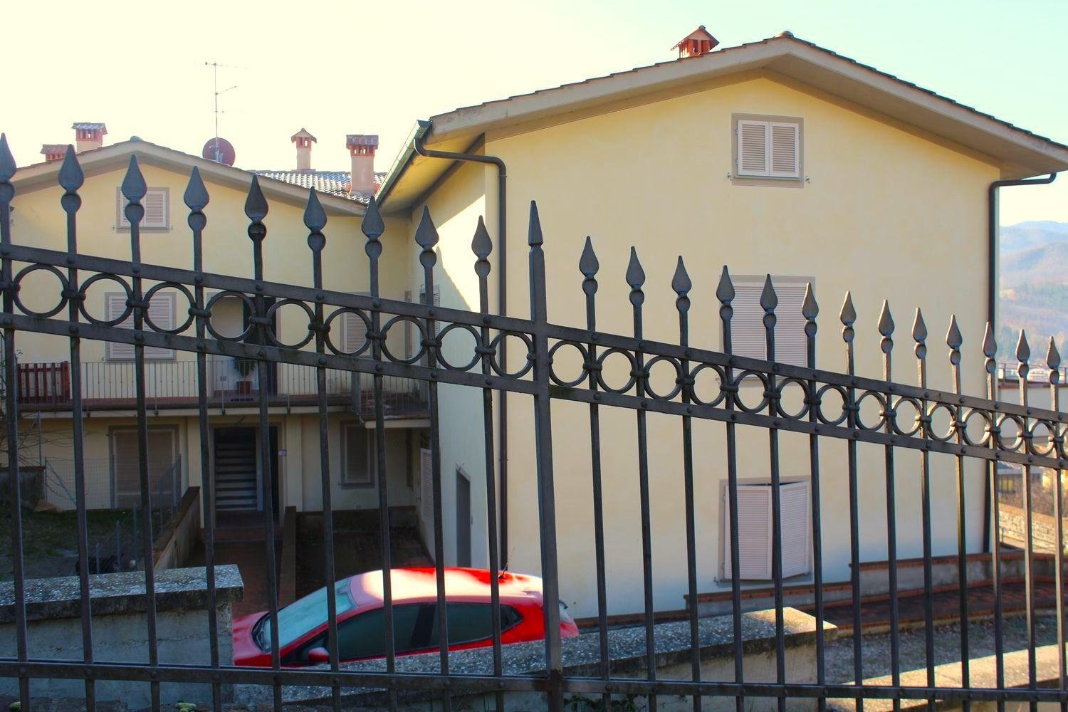 3غرفة شقة في Firenzuola, Italy رقم 190892