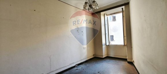 Apartamento T3 em Vado Ligure, Italy N.º 109007 4