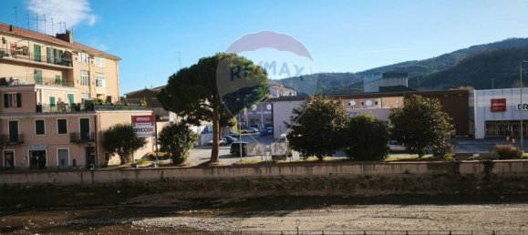 Apartamento T3 em Vado Ligure, Italy N.º 109007 11