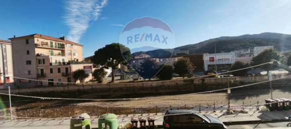 Apartamento T3 em Vado Ligure, Italy N.º 109007 9