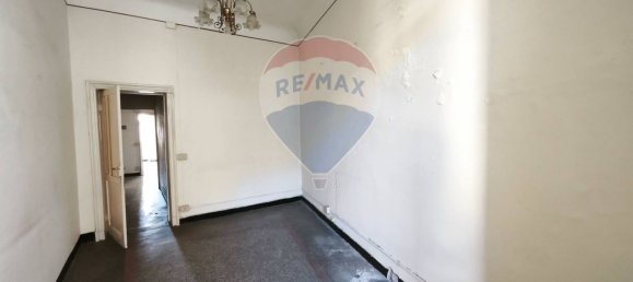 Apartamento T3 em Vado Ligure, Italy N.º 109007 3