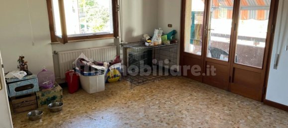 3 bedrooms House in Massa, Italy No. 269063 2