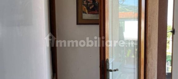 3 bedrooms House in Massa, Italy No. 269063 9