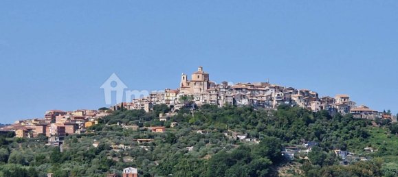 Земельный участок 10000м² в Кастель Мадама, Италия № 298654 3