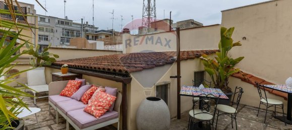 Пентхаус с 2 спальнями в Бари, Италия № 34958 23