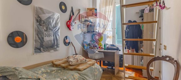 Пентхаус с 2 спальнями в Бари, Италия № 34958 32