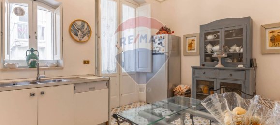 Пентхаус с 2 спальнями в Бари, Италия № 34958 10