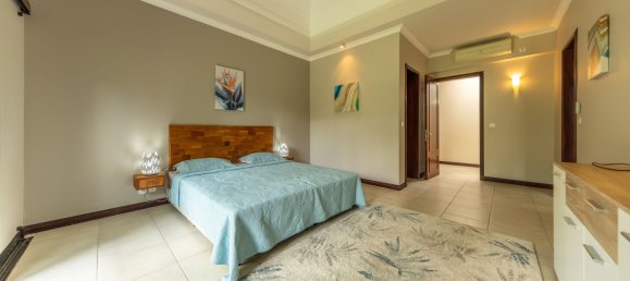 5 bedrooms Villa in Tamarin, Mauritius No. 253 11