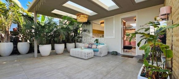 4 غرف نوم فيلا في Adeje, Spain رقم 126342 21