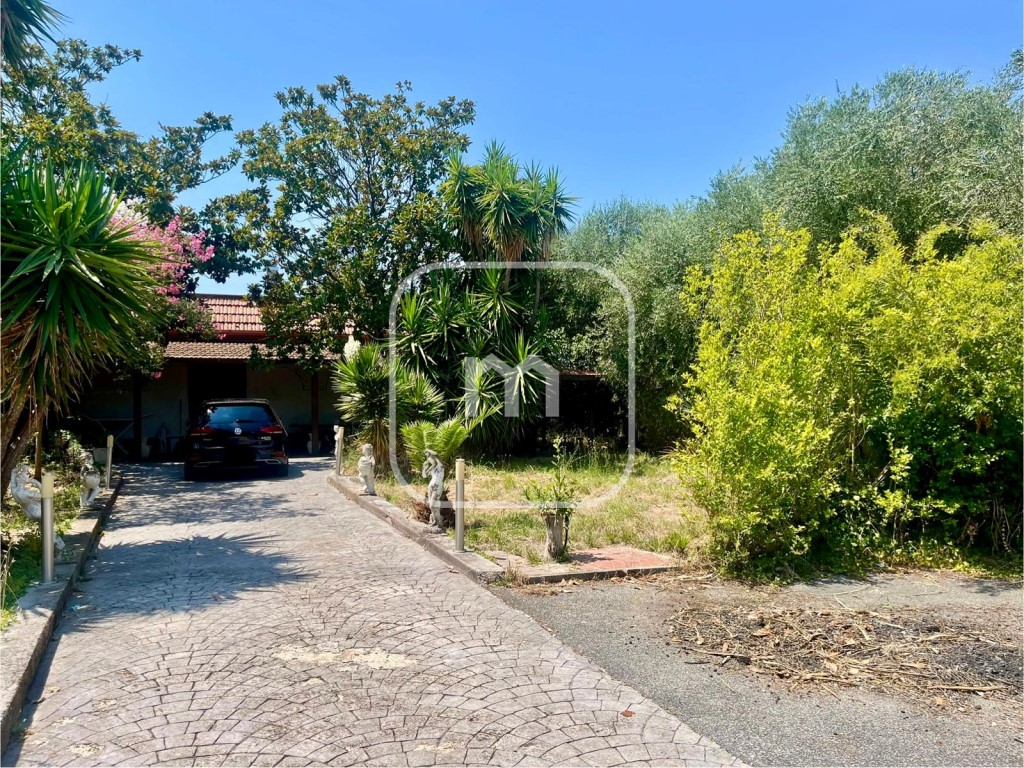 Villa de 3 dormitorios en Zagarolo, Italy No. 290662