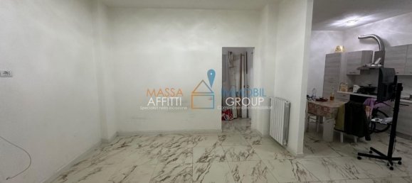 7 rooms Apartment in Massa, Italy No. 188992 5