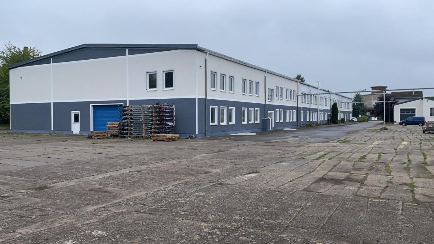  عقار تجاري في Vorpommern-Greifswald, Germany 14000متر مربع رقم 293671