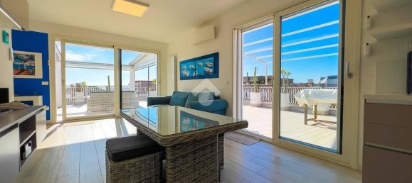 Penthouse T3 em Formia, Italy N.º 308560 6