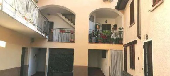 Apartamento de 3 habitaciónes en Como, Italy No. 6822 18