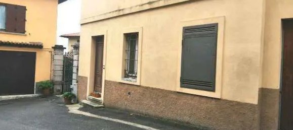 Apartamento de 3 habitaciónes en Como, Italy No. 6822 2