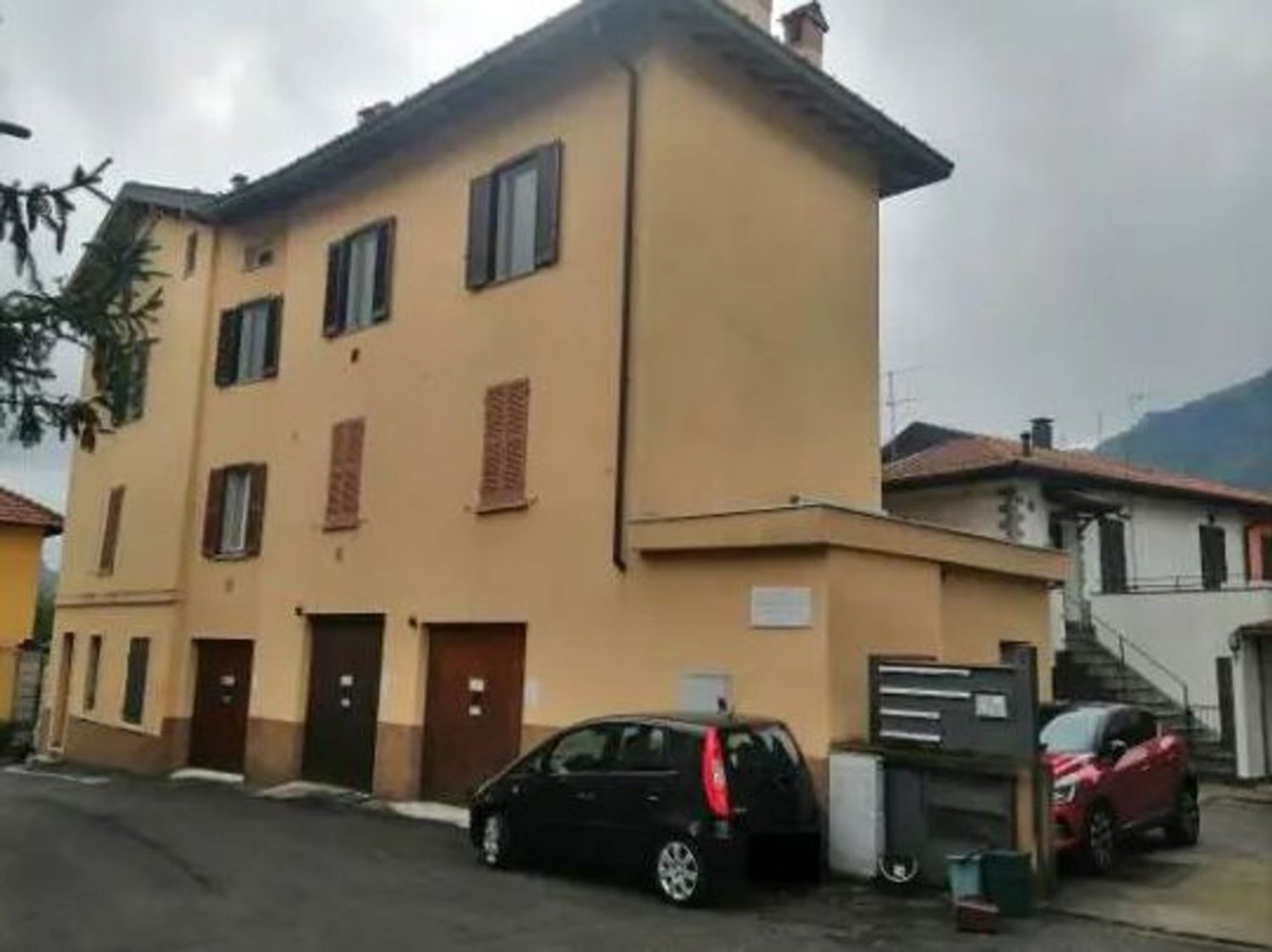Apartamento de 3 habitaciónes en Como, Italy No. 6822