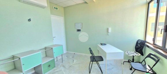 عقار تجاري في Fiuggi, Italy 50متر مربع رقم 65323 15