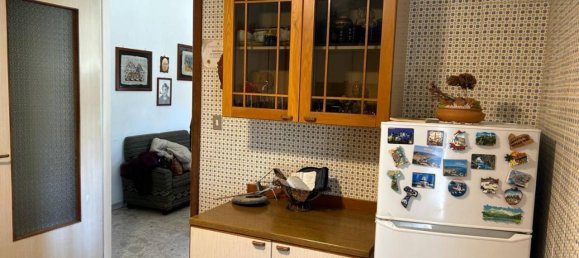 Apartamento de 4 divisões em Procida, Italy N.º 158093 4