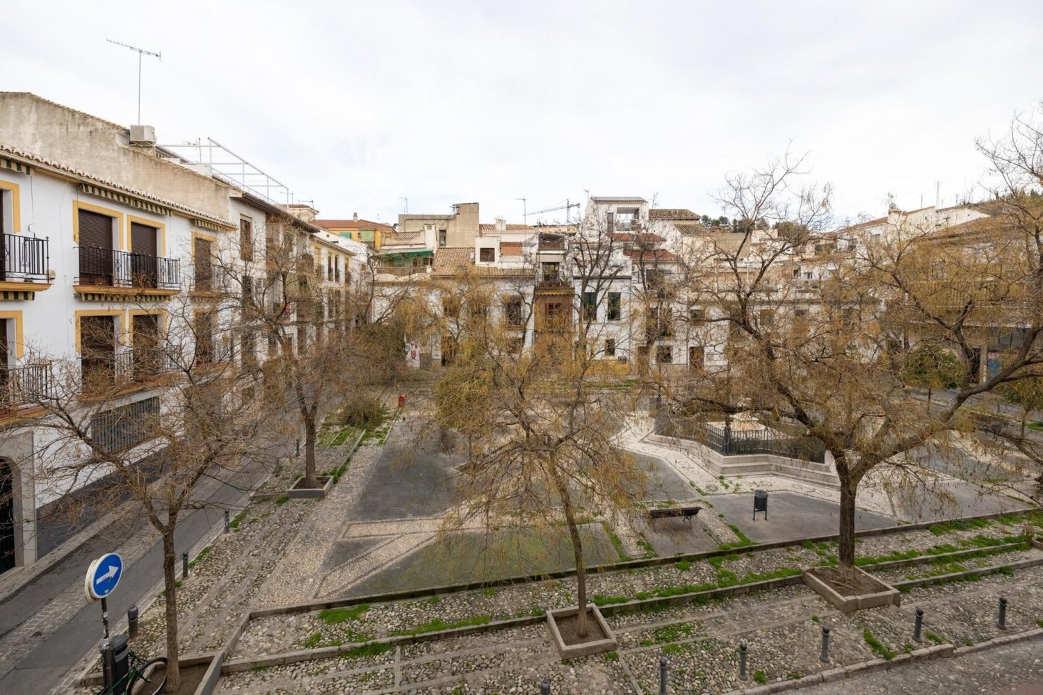 6 bedrooms House in Granada, Spain No. 172034