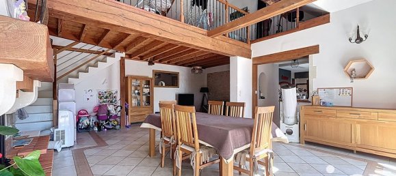 3 Schlafzimmer Haus in Cere-la-Ronde, France, Nr. 279666 8