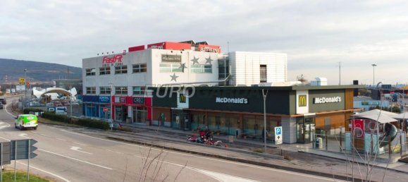 Propriété commerciale à Affi, Italy 380m² No. 59585 5