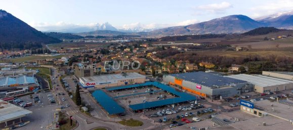 Propriété commerciale à Affi, Italy 380m² No. 59585 7