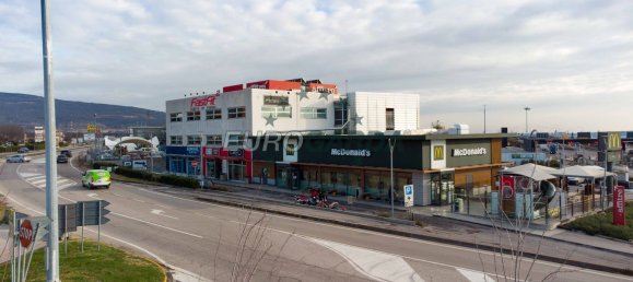 Propriété commerciale à Affi, Italy 380m² No. 59585 15