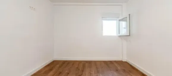 Apartamento de 2 dormitorios en Granada, Spain No. 179900 11