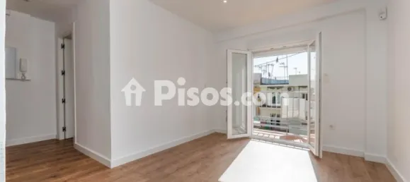 Apartamento de 2 dormitorios en Granada, Spain No. 179900 3