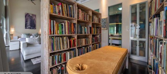 4 bedrooms Villa in South Denpasar, Indonesia No. 4262 27