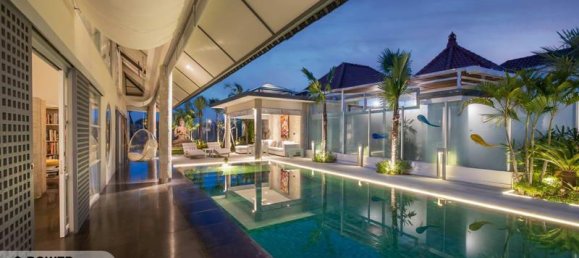 4 bedrooms Villa in South Denpasar, Indonesia No. 4262 17