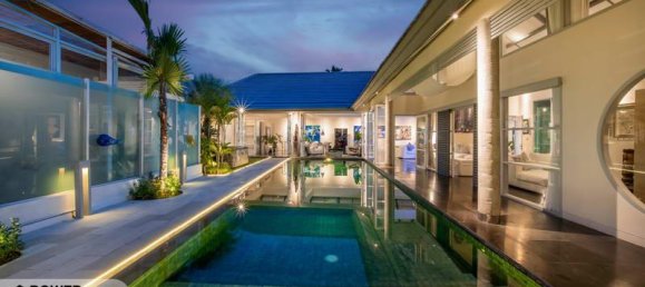 4 bedrooms Villa in South Denpasar, Indonesia No. 4262 20