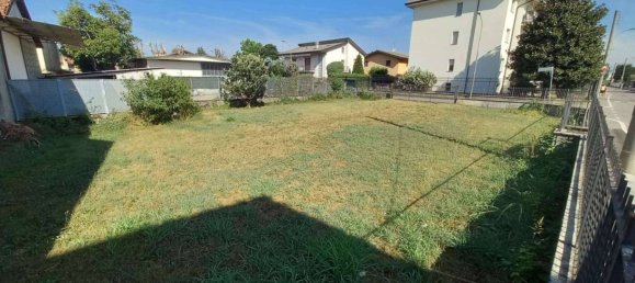 500m² Land in Pognano, Italy No. 144473 9