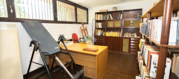 3-salle Appartement à Basiglio, Italy No. 189251 17