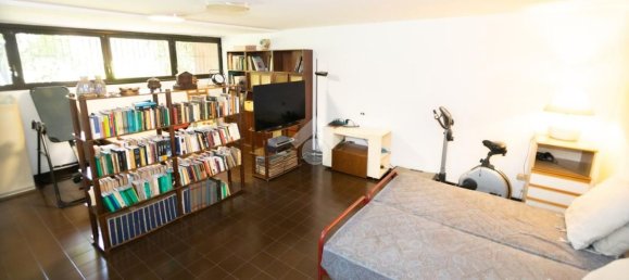 3-salle Appartement à Basiglio, Italy No. 189251 18