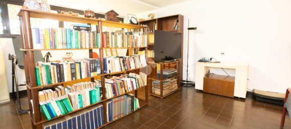 3-salle Appartement à Basiglio, Italy No. 189251 19